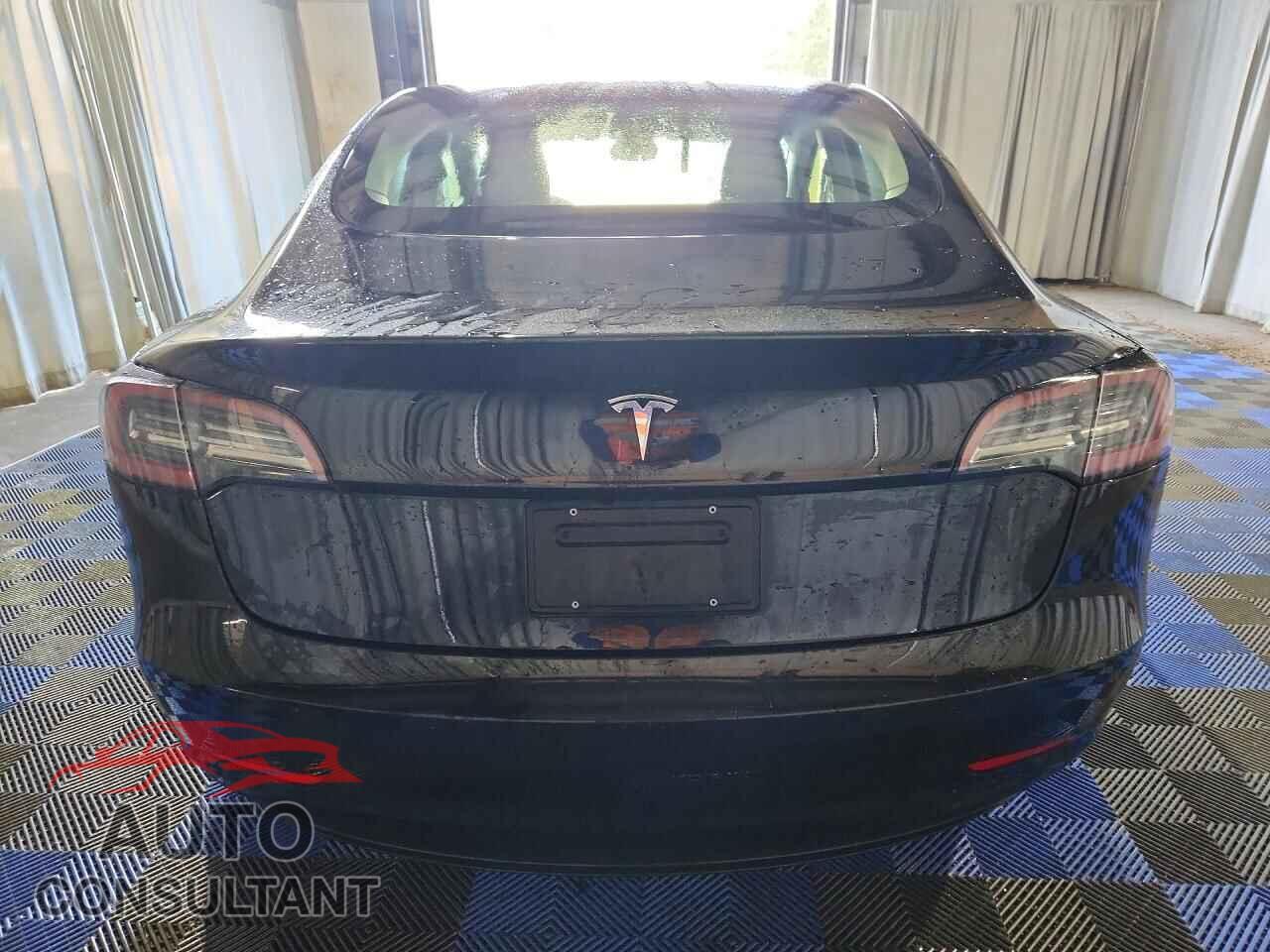 TESLA MODEL 3 2022 - 5YJ3E1EA3NF287039