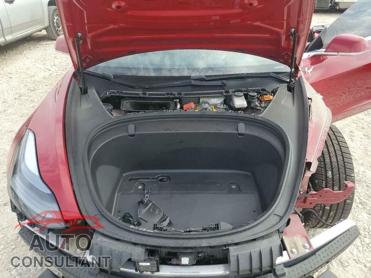 TESLA MODEL 3 2018 - 5YJ3E1EA3JF019277