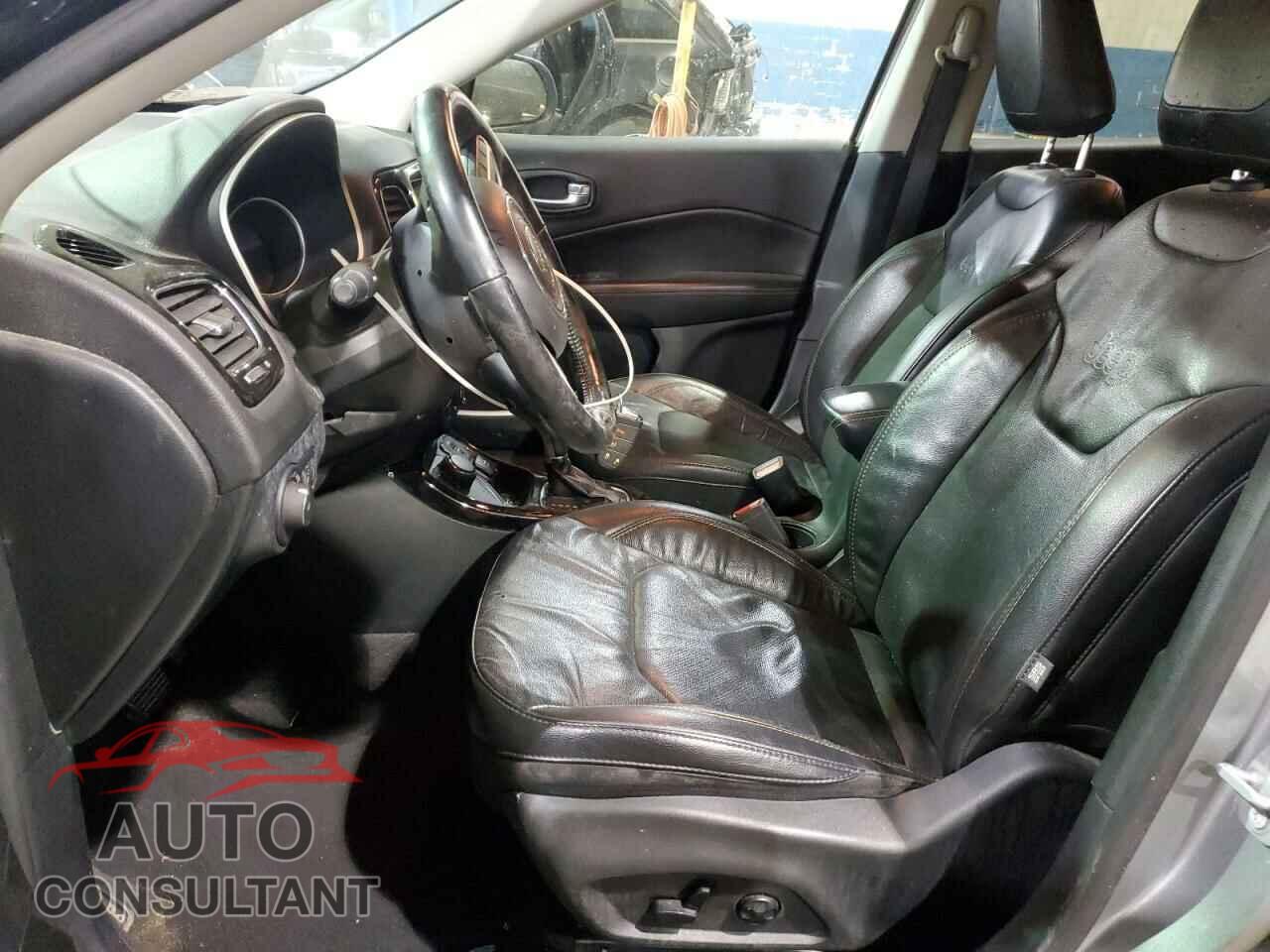 JEEP COMPASS 2021 - 3C4NJDCB3MT557582