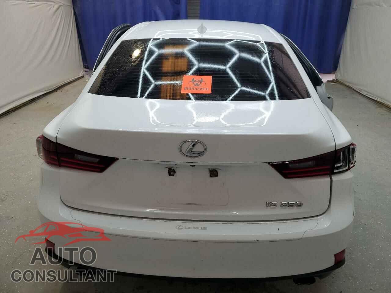 LEXUS IS 2014 - JTHBF1D25E5039989