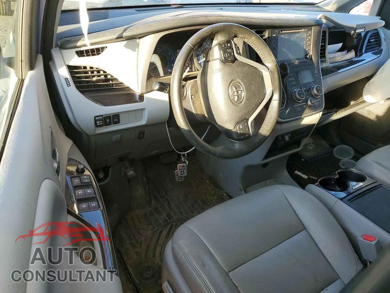 TOYOTA SIENNA 2020 - 5TDDZ3DC0LS249042