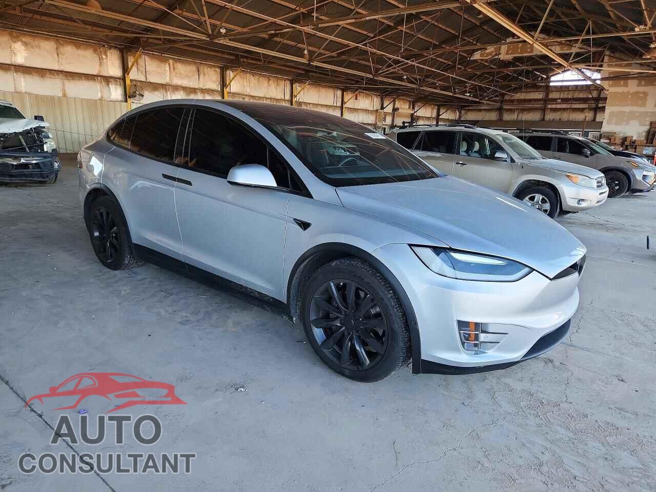 TESLA MODEL X 2017 - 5YJXCBE21HF035655