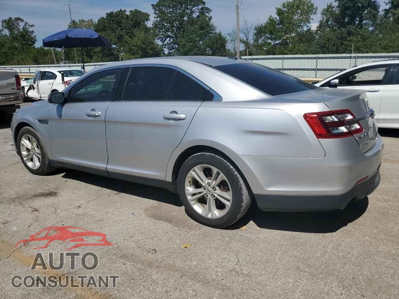FORD TAURUS 2016 - 1FAHP2E82GG113741