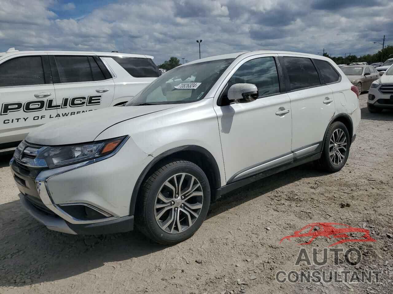 MITSUBISHI OUTLANDER 2017 - JA4AD3A39HZ000857