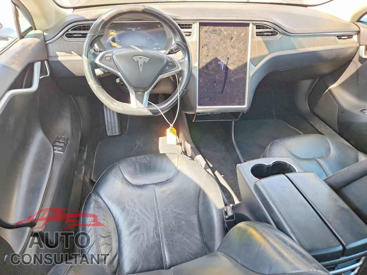TESLA MODEL S 2013 - 5YJSA1DN0DFP12274