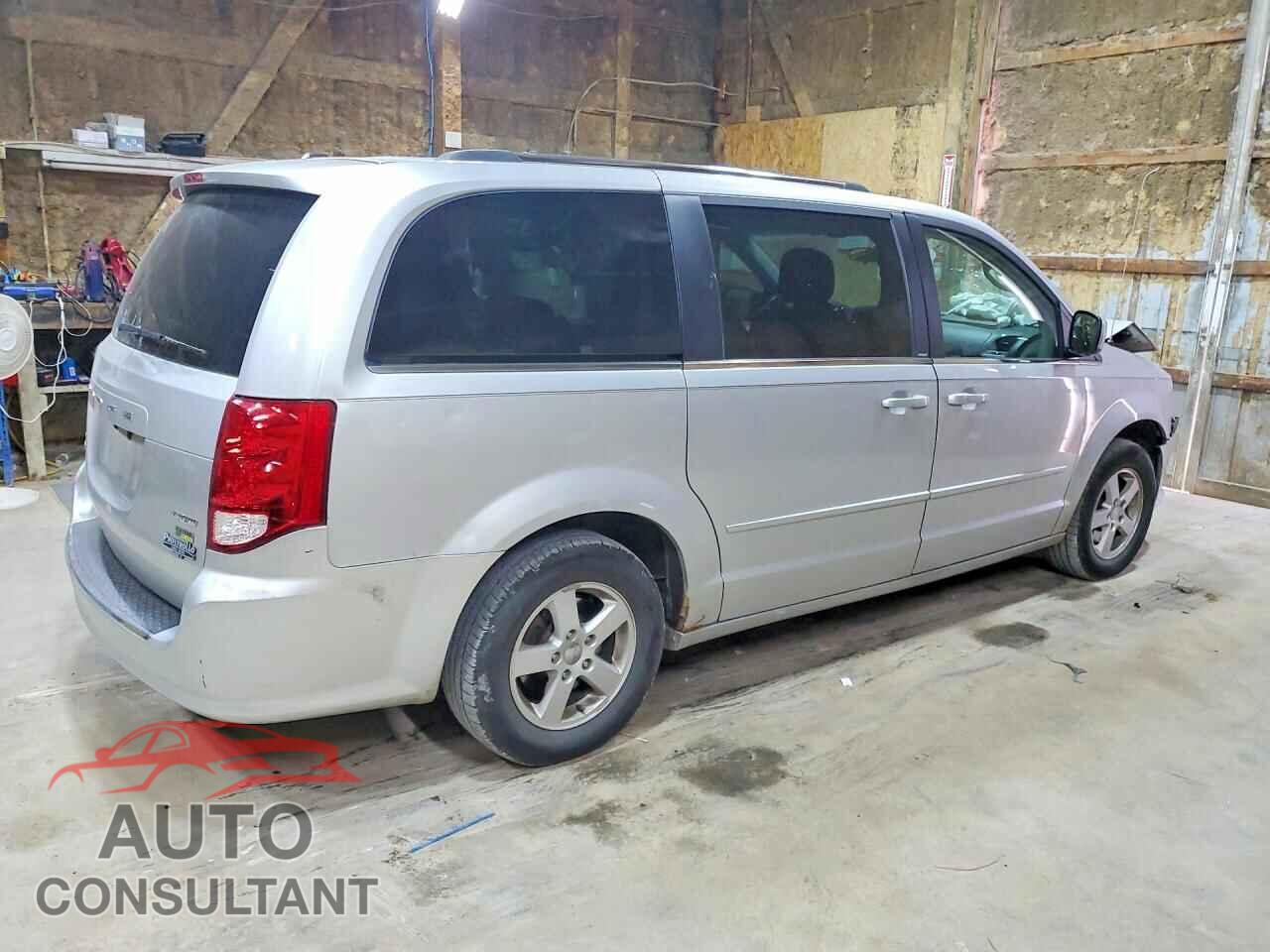 DODGE CARAVAN 2011 - 2D4RN5DG2BR679021