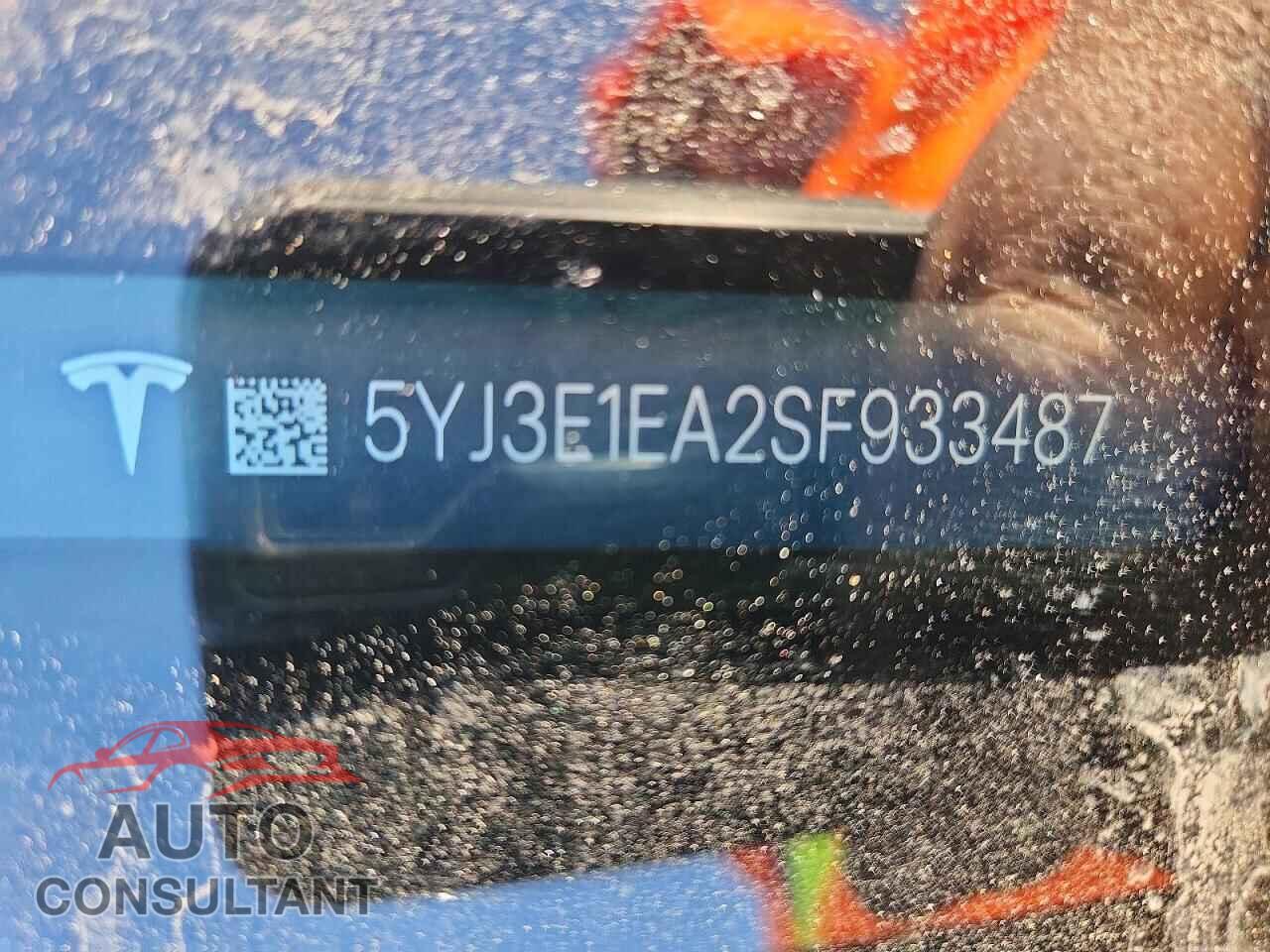 TESLA MODEL 3 2025 - 5YJ3E1EA2SF933487