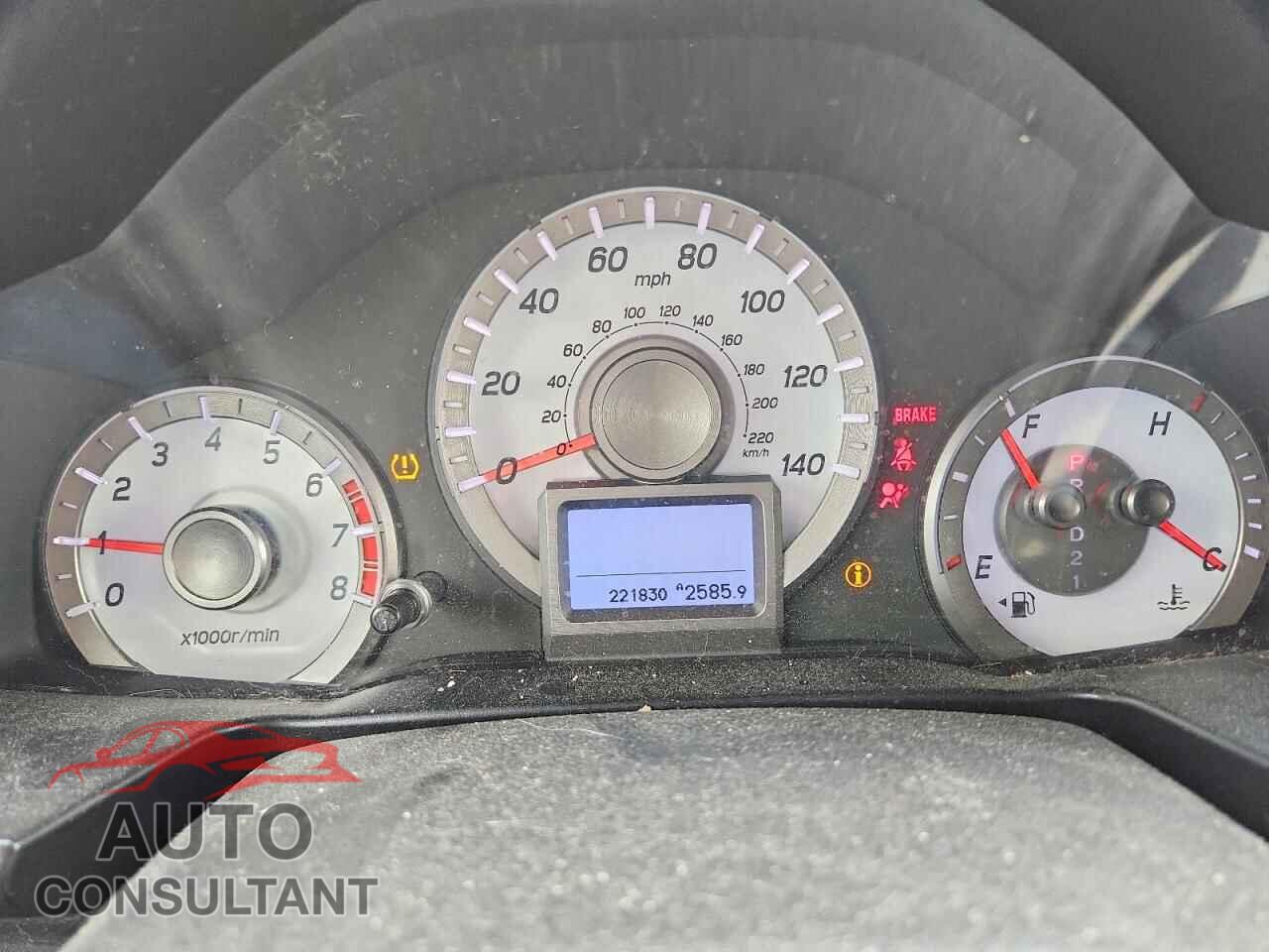 HONDA PILOT 2015 - 5FNYF4H90FB041377