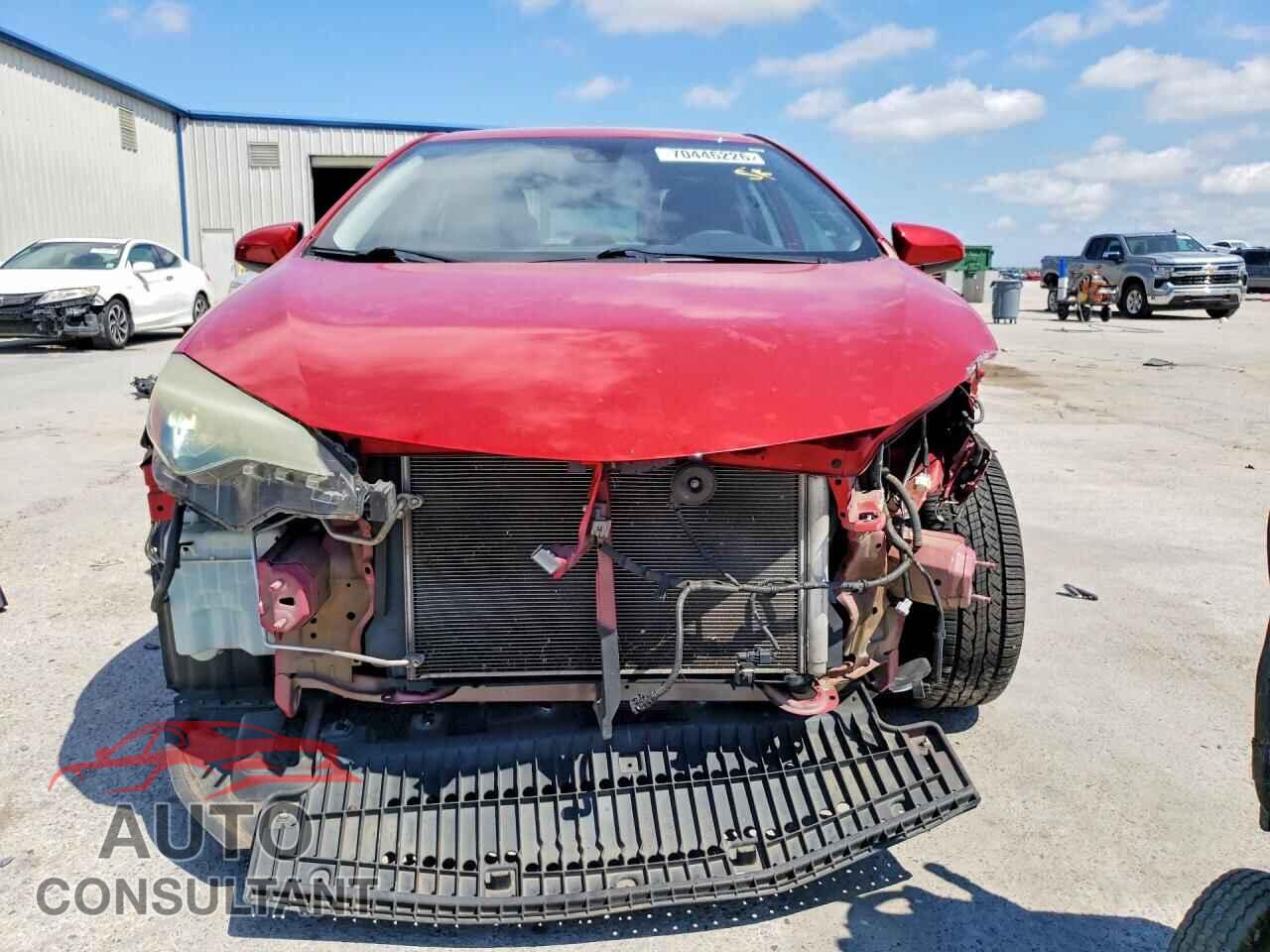TOYOTA COROLLA 2017 - 5YFBURHE2HP730981
