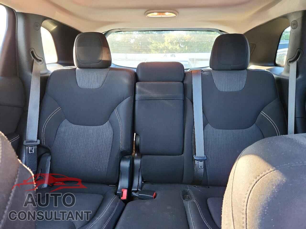 JEEP CHEROKEE 2015 - 1C4PJMCS2FW578249
