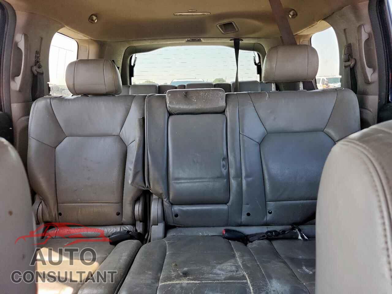 HONDA PILOT 2011 - 5FNYF3H29BB036962
