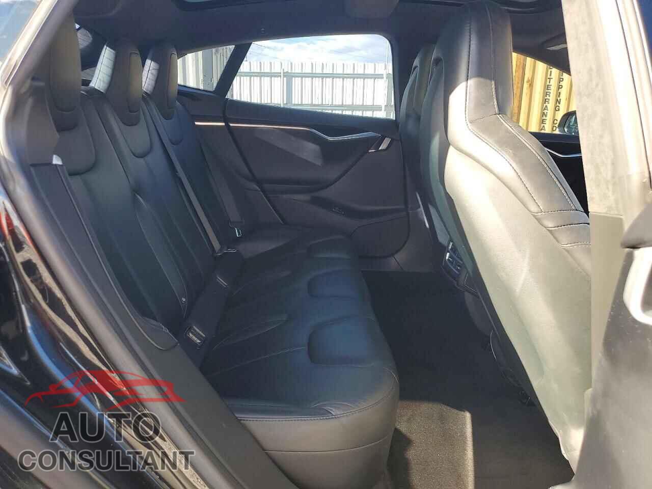 TESLA MODEL S 2016 - 5YJSA1E24GF153093