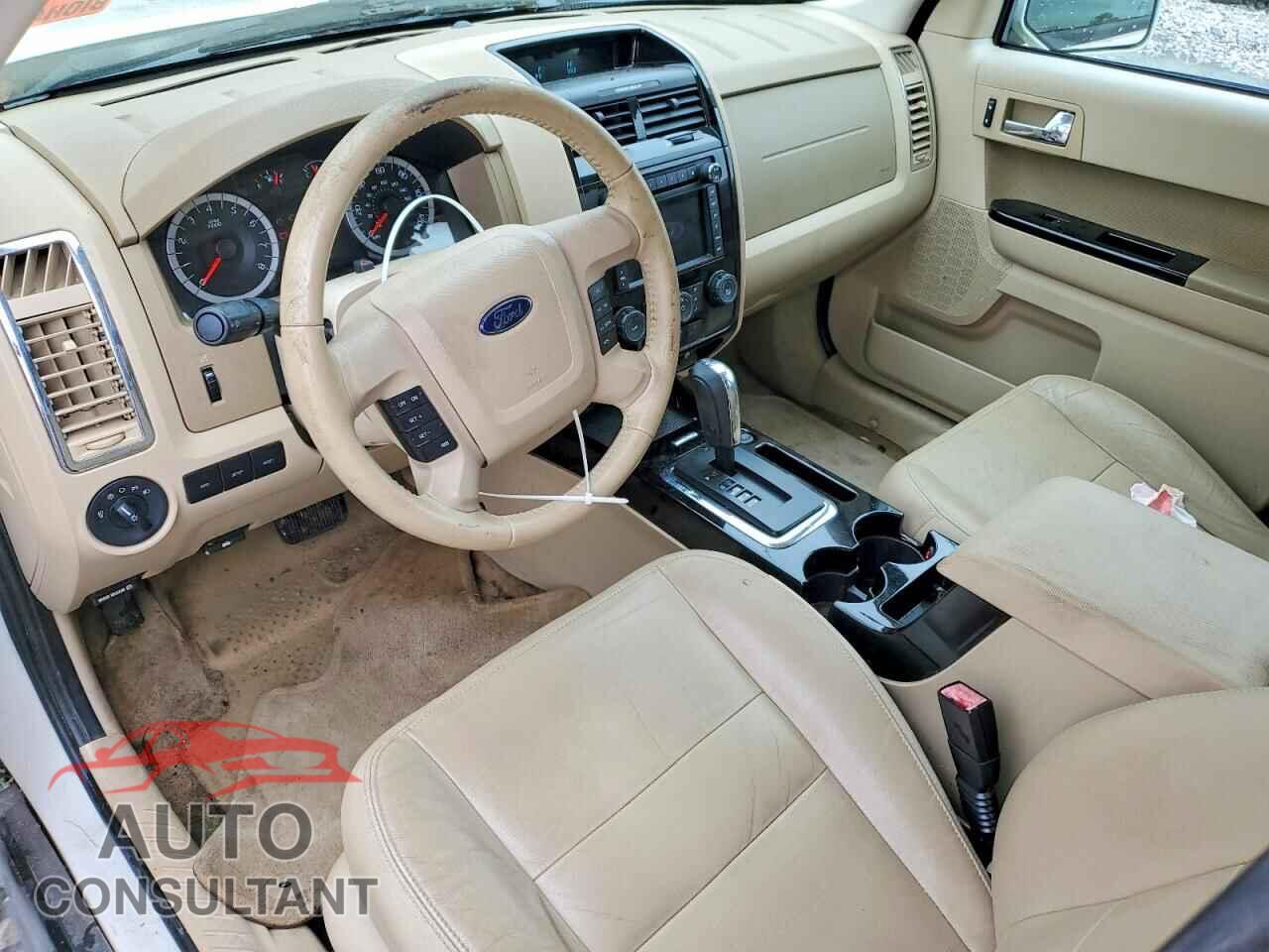 FORD ESCAPE 2011 - 1FMCU9EG5BKA47443