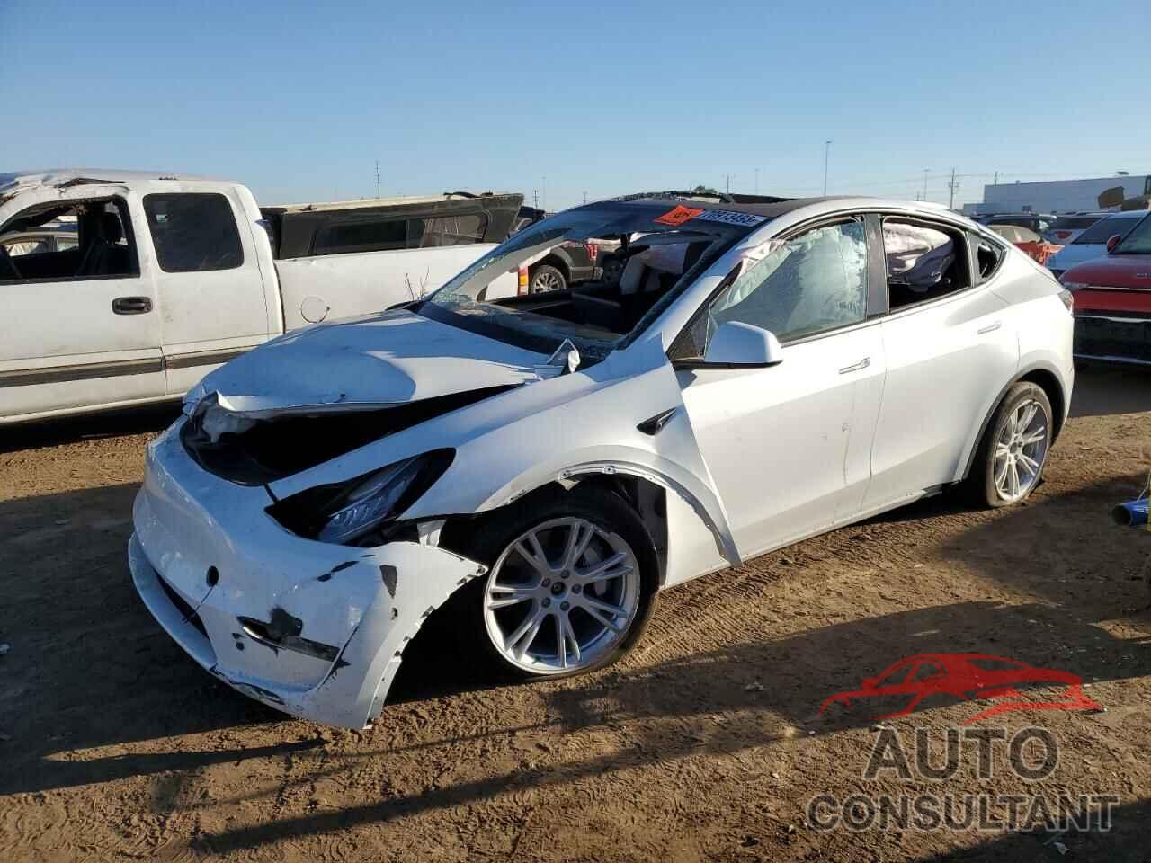 TESLA MODEL Y 2023 - 7SAYGDEE4PA040197