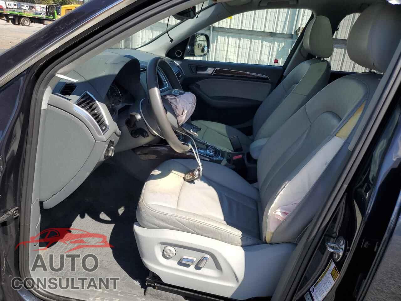 AUDI Q5 2014 - WA1LFAFP5EA046375