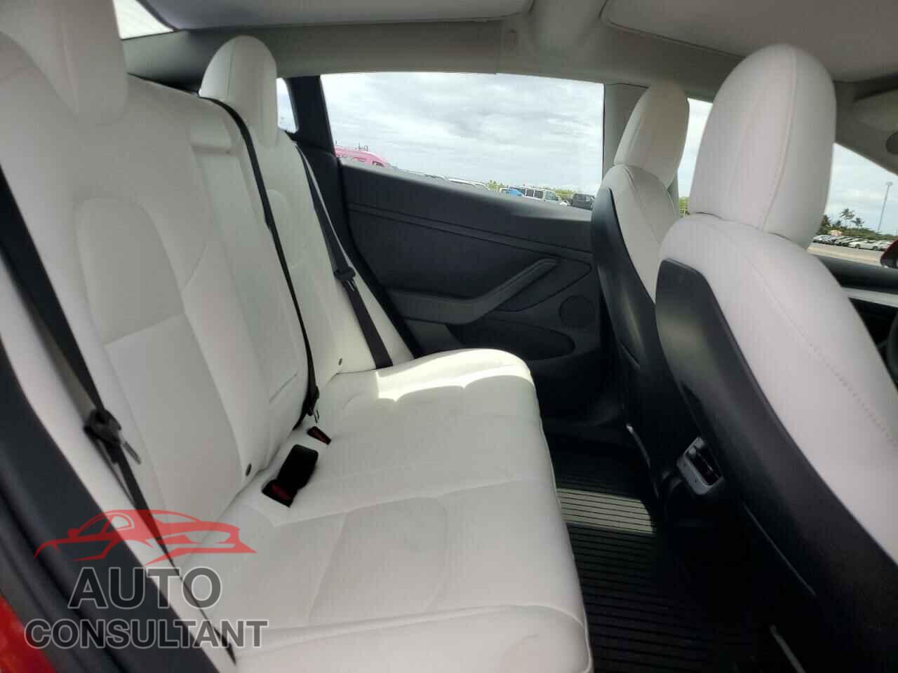 TESLA MODEL 3 2021 - 5YJ3E1EB6MF092012