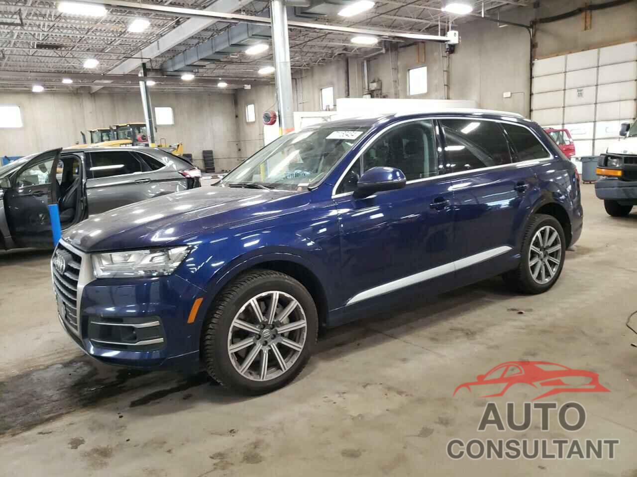 AUDI Q7 2019 - WA1LHAF71KD020859