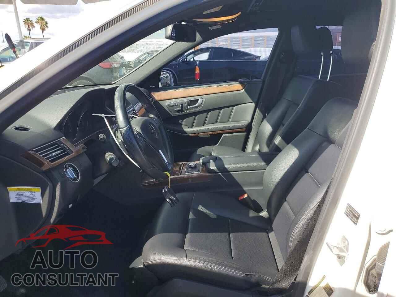 MERCEDES-BENZ E-CLASS 2013 - WDDHF5KB7DA736100