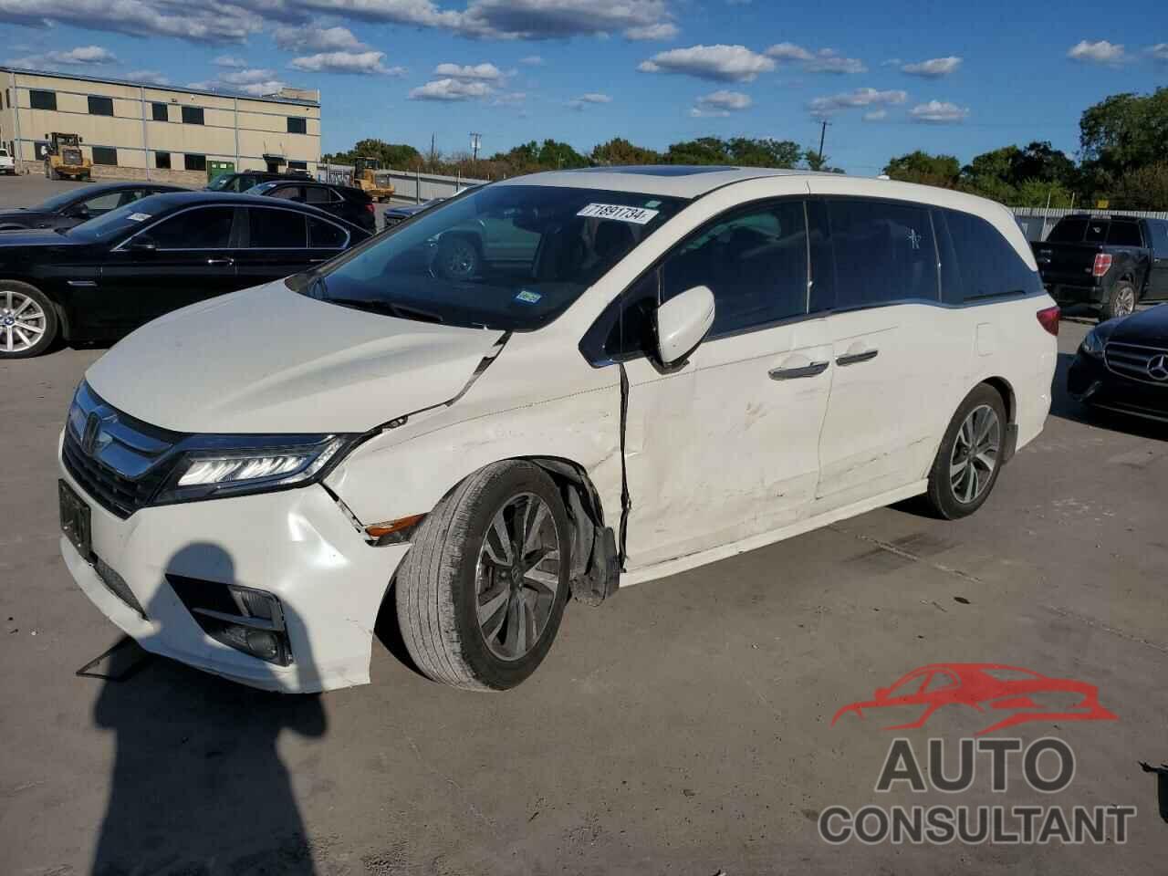 HONDA ODYSSEY 2018 - 5FNRL6H91JB108117