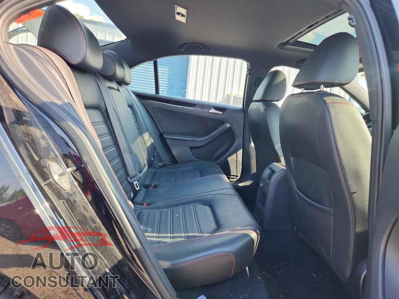 VOLKSWAGEN JETTA 2017 - 3VW4T7AJ9HM399117