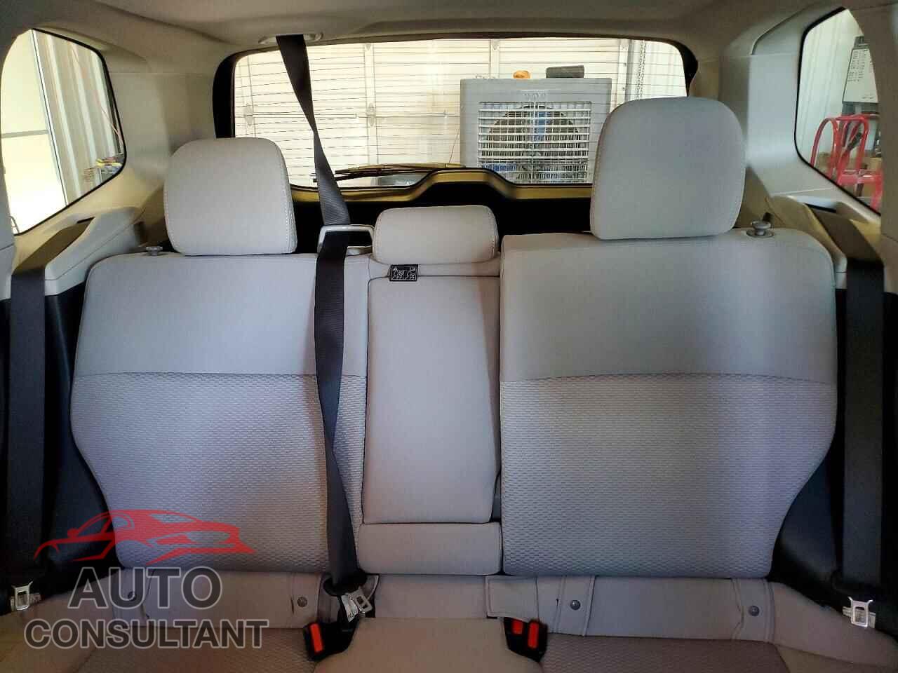 SUBARU FORESTER 2 2017 - JF2SJAGC8HH564912