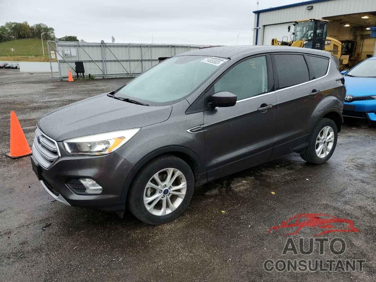 FORD ESCAPE 2017 - 1FMCU0GD7HUE37648
