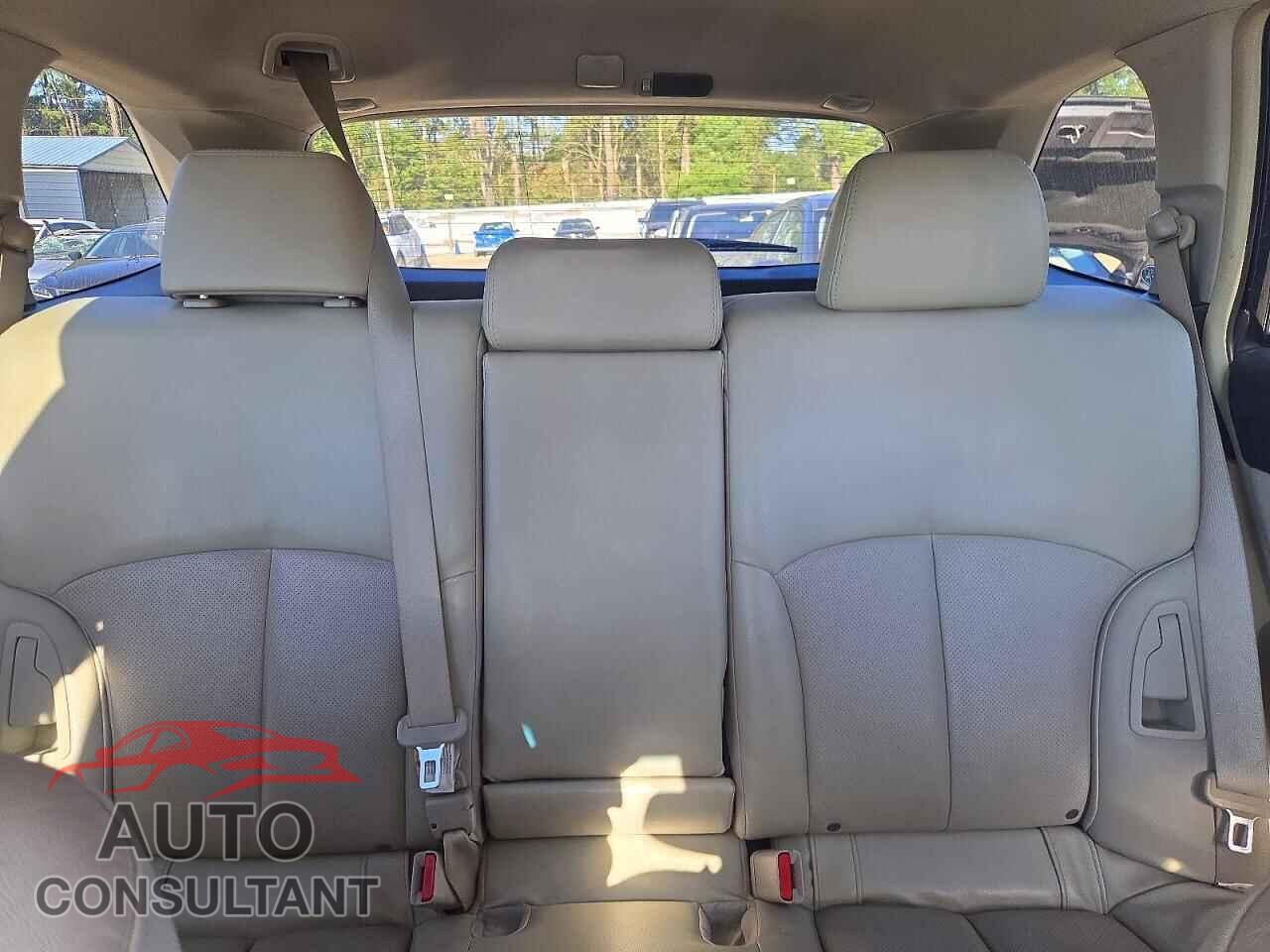 SUBARU OUTBACK 2013 - 4S4BRDPC6D2218844