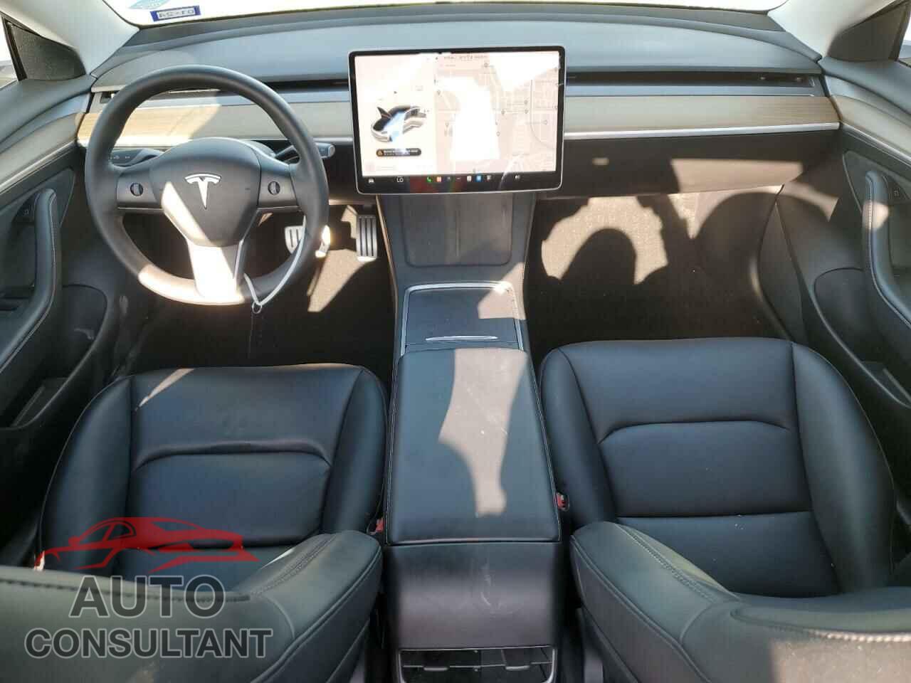 TESLA MODEL 3 2021 - 5YJ3E1ECXMF044795