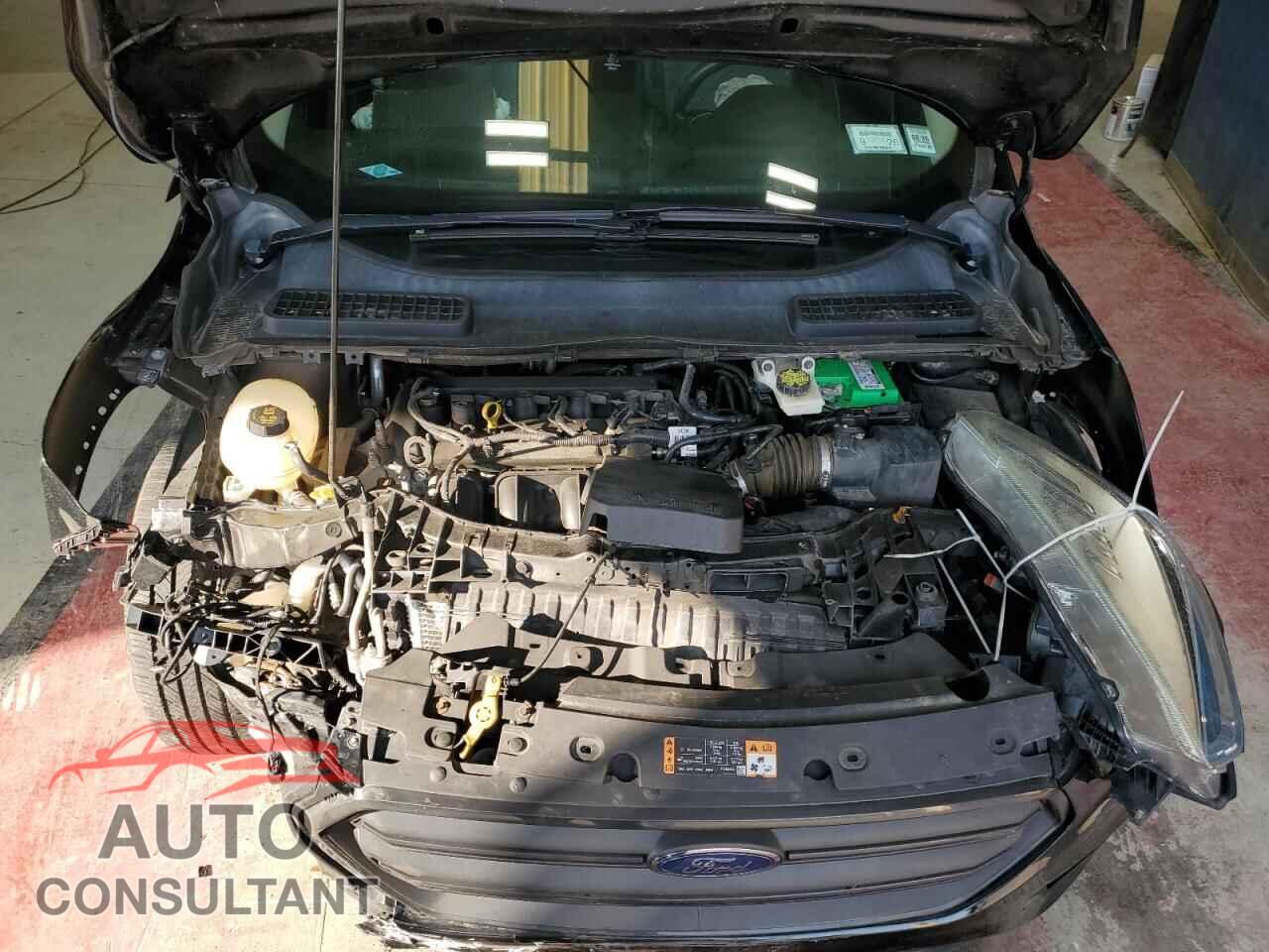 FORD ESCAPE 2017 - 1FMCU0F76HUB39278