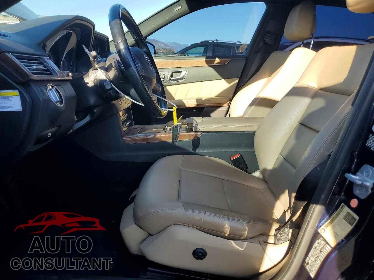 MERCEDES-BENZ E-CLASS 2012 - WDDHF5KB7CA607823