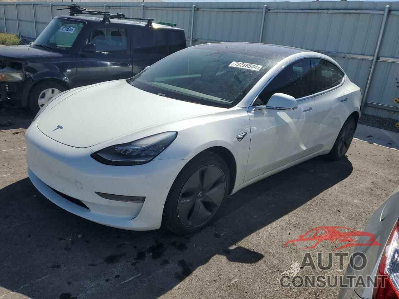 TESLA MODEL 3 2019 - 5YJ3E1EB3KF493840