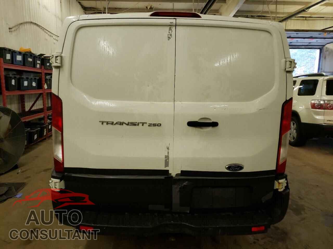 FORD TRANSIT 2016 - 1FTYR1YM9GKA96862