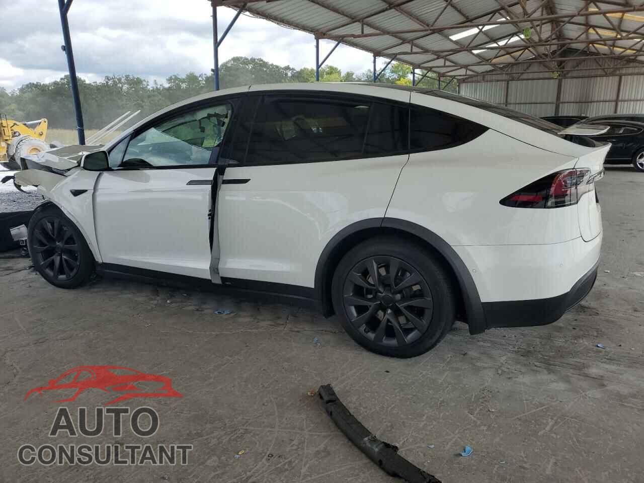 TESLA MODEL X 2023 - 7SAXCBE5XPF378671