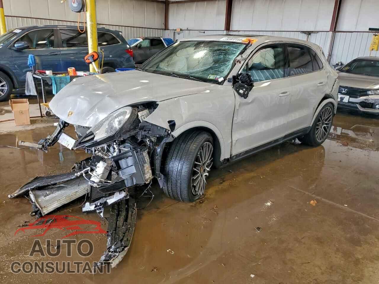 PORSCHE CAYENNE 2020 - WP1AA2AY3LDA07294
