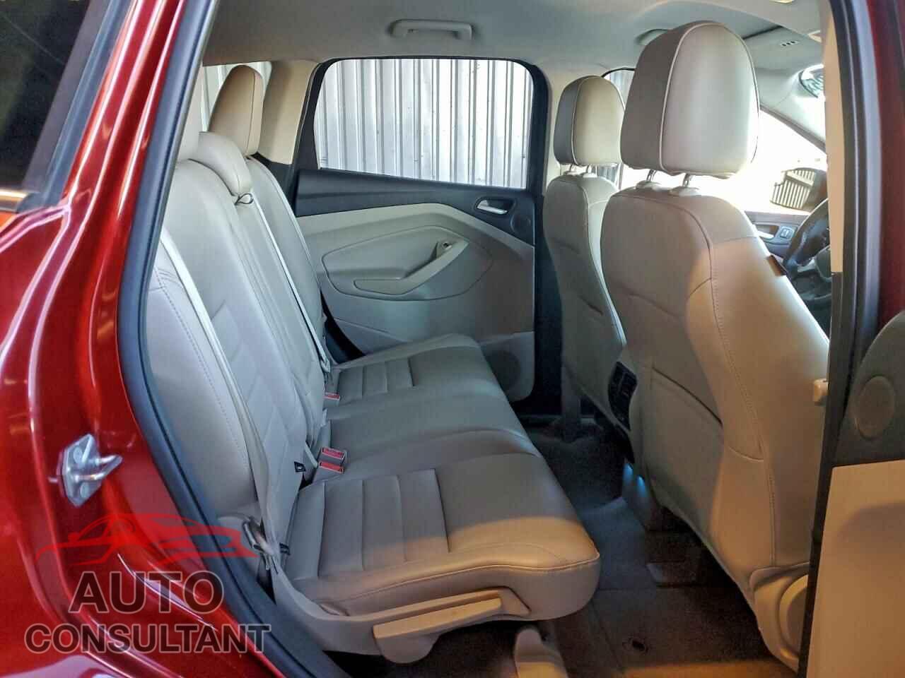 FORD ESCAPE 2014 - 1FMCU0J90EUD37682