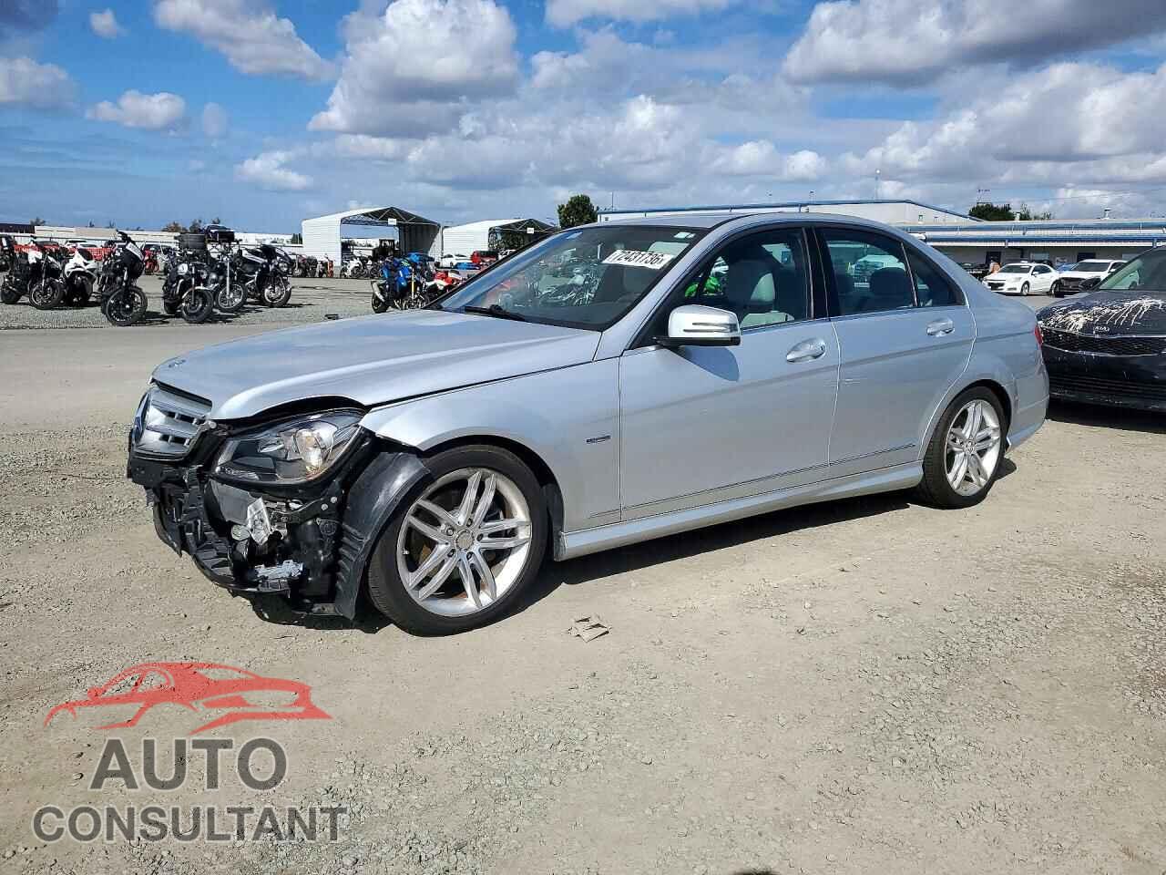 MERCEDES-BENZ C-CLASS 2012 - WDDGF4HB9CR234072