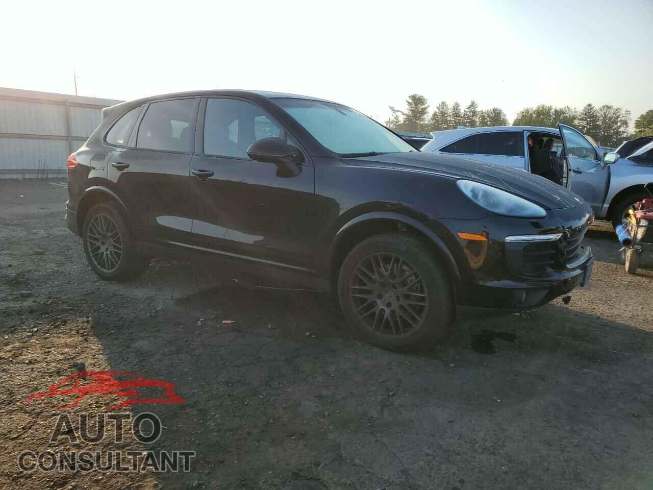 PORSCHE CAYENNE 2017 - WP1AA2A2XHKA85117