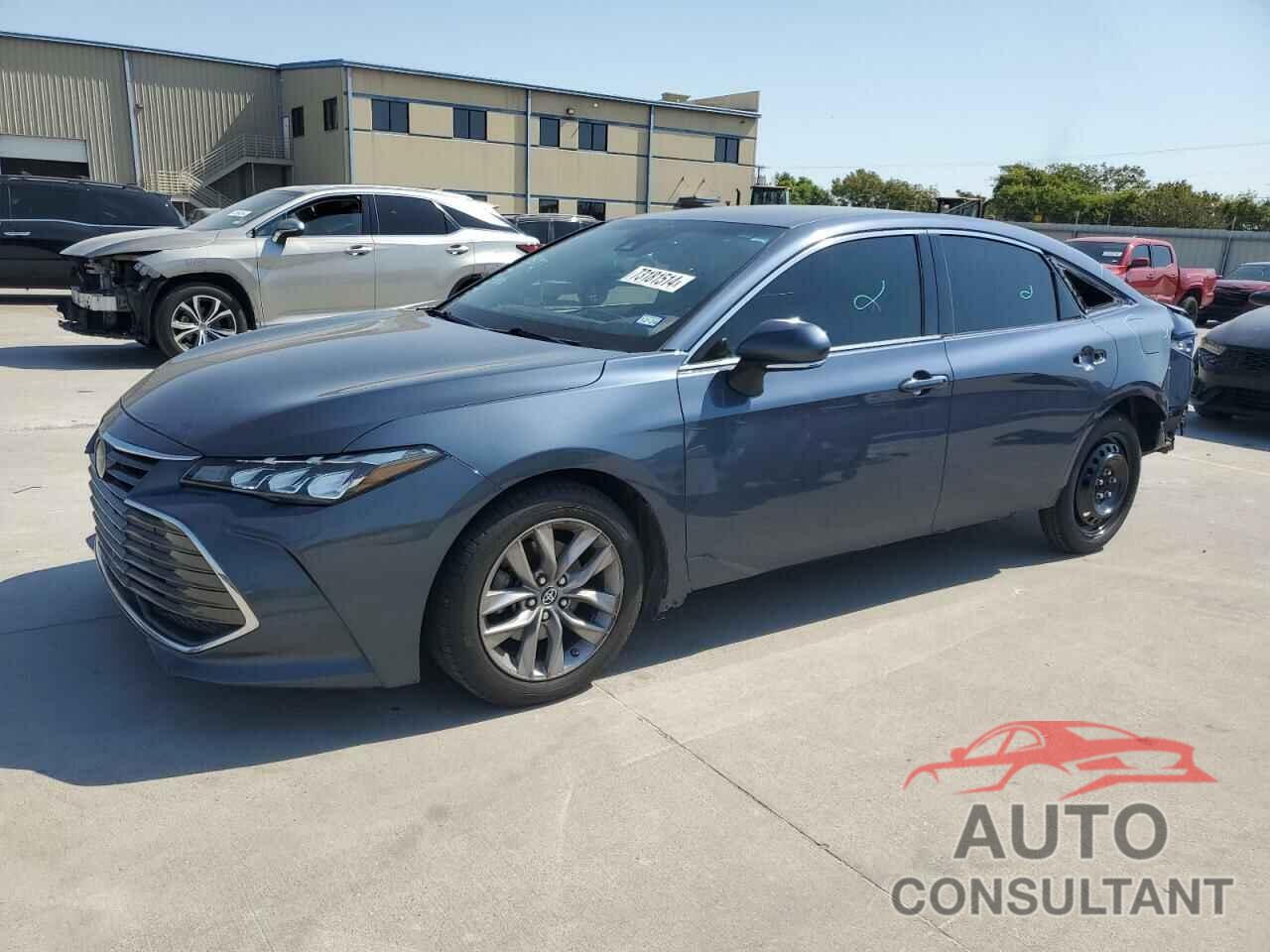 TOYOTA AVALON 2019 - 4T1BZ1FB5KU026601