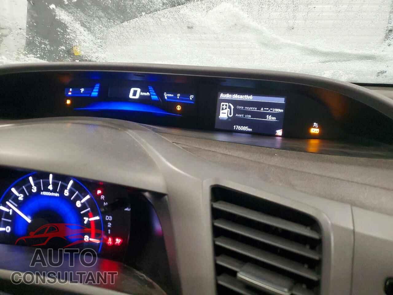HONDA CIVIC 2012 - 2HGFB2F49CH009551
