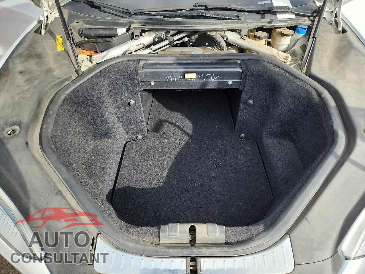 TESLA MODEL S 2013 - 5YJSA1CN8DFP04313