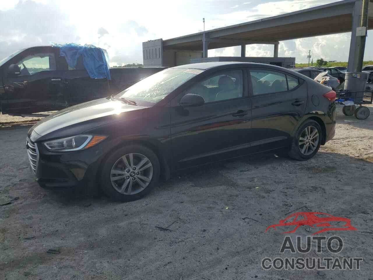 HYUNDAI ELANTRA 2018 - 5NPD84LF8JH354645