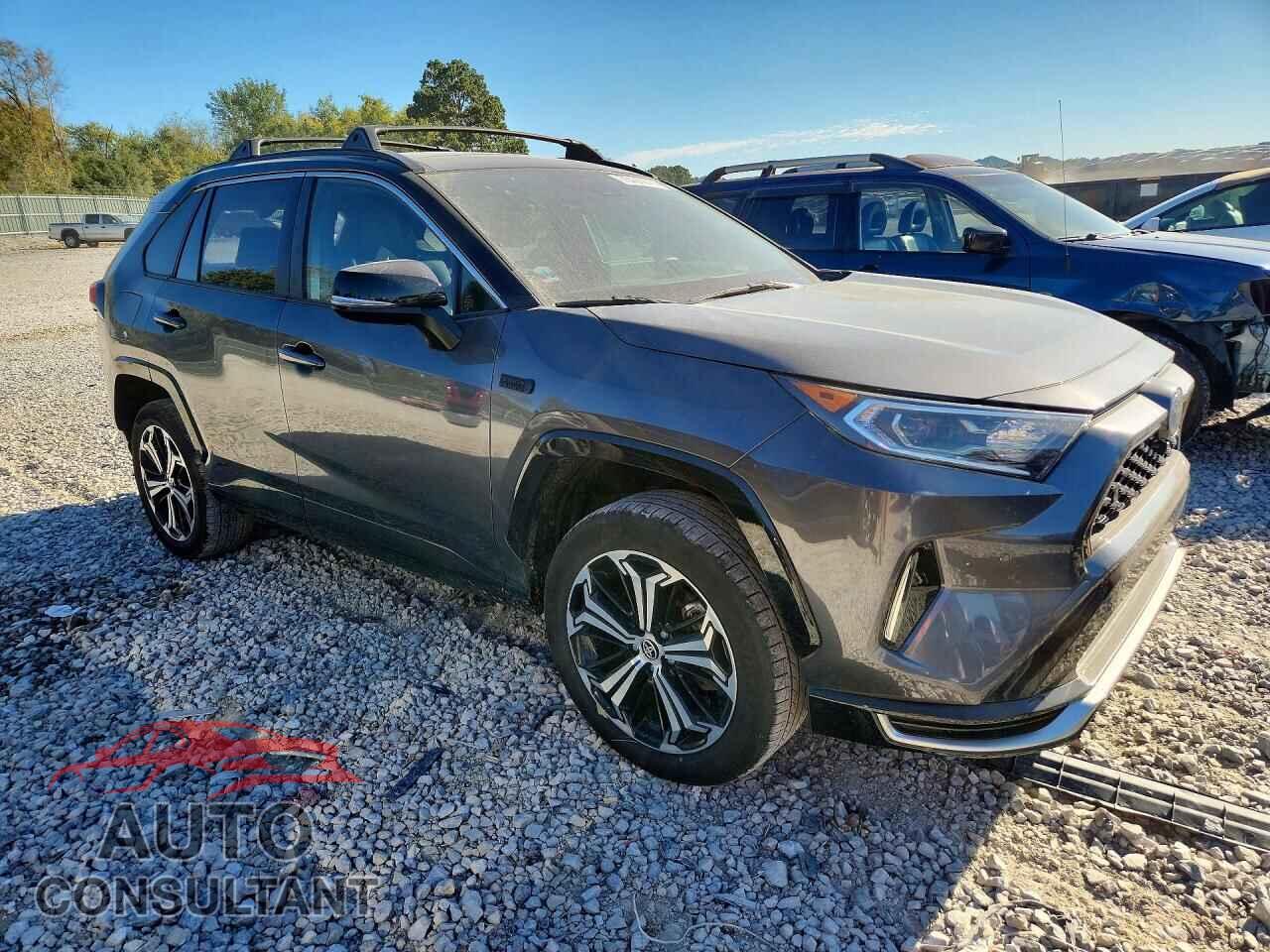 TOYOTA RAV4 2021 - JTMFB3FV2MD053046