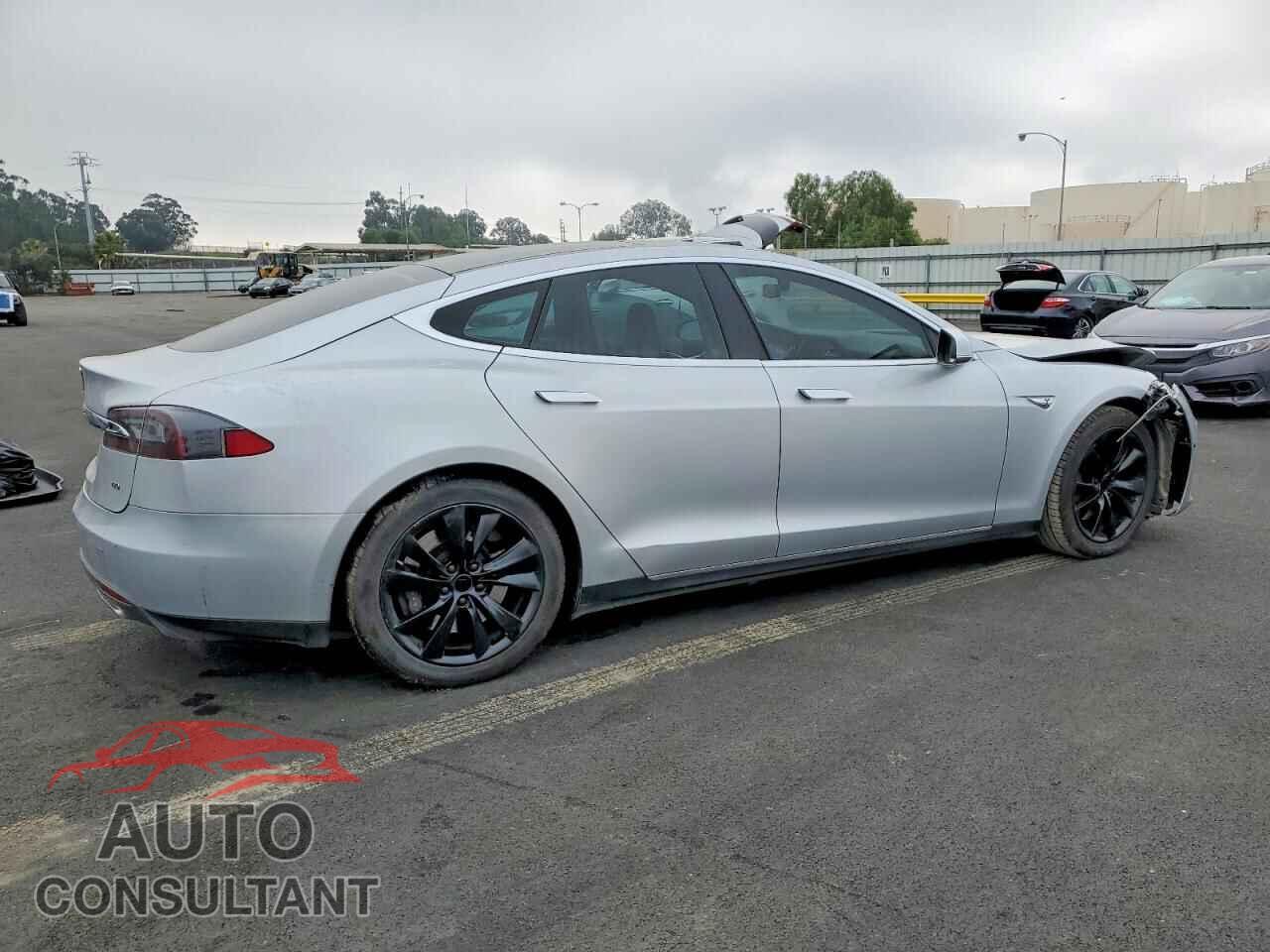 TESLA MODEL S 2014 - 5YJSA1S17EFP33222