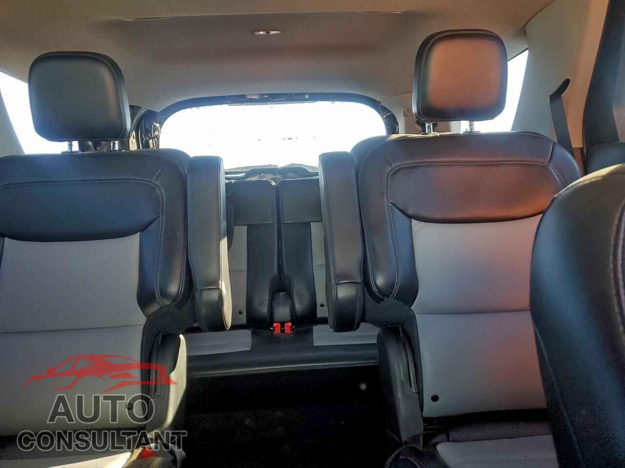 FORD EXPLORER 2022 - 1FMSK8DH2NGA74967