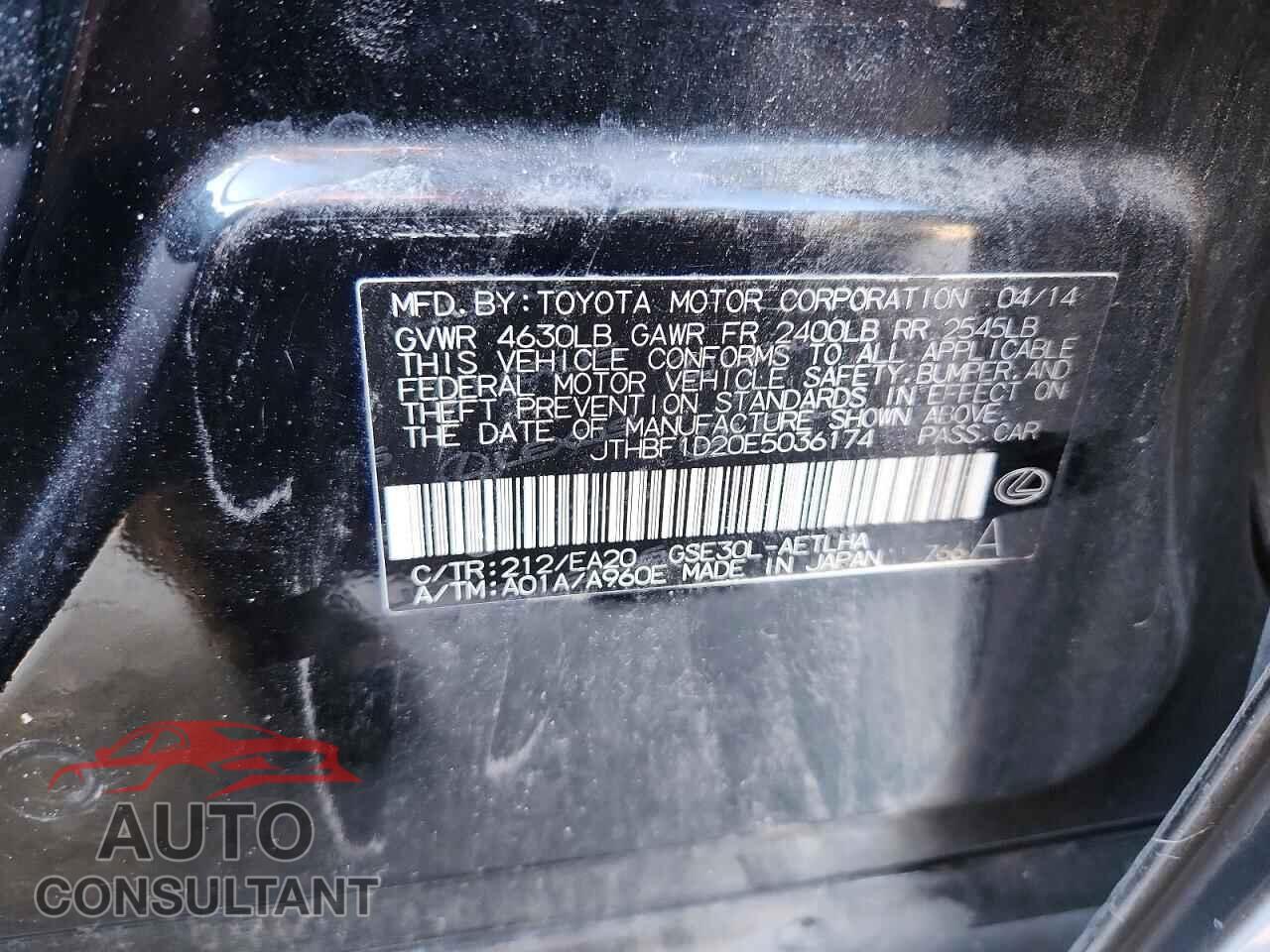 LEXUS IS 2014 - JTHBF1D20E5036174
