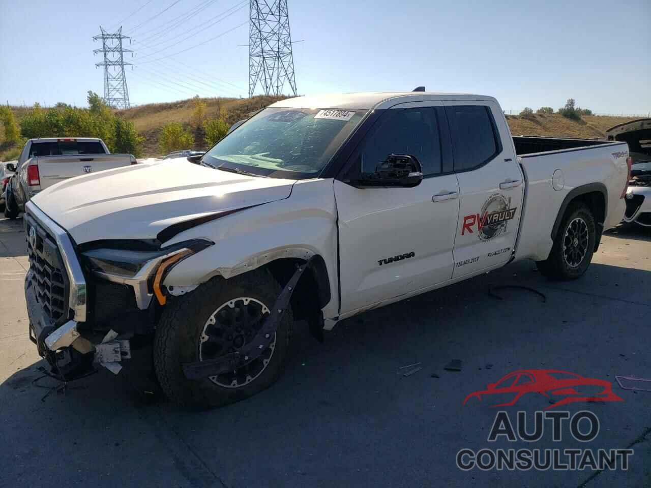 TOYOTA TUNDRA 2022 - 5TFLA5DA2NX042579