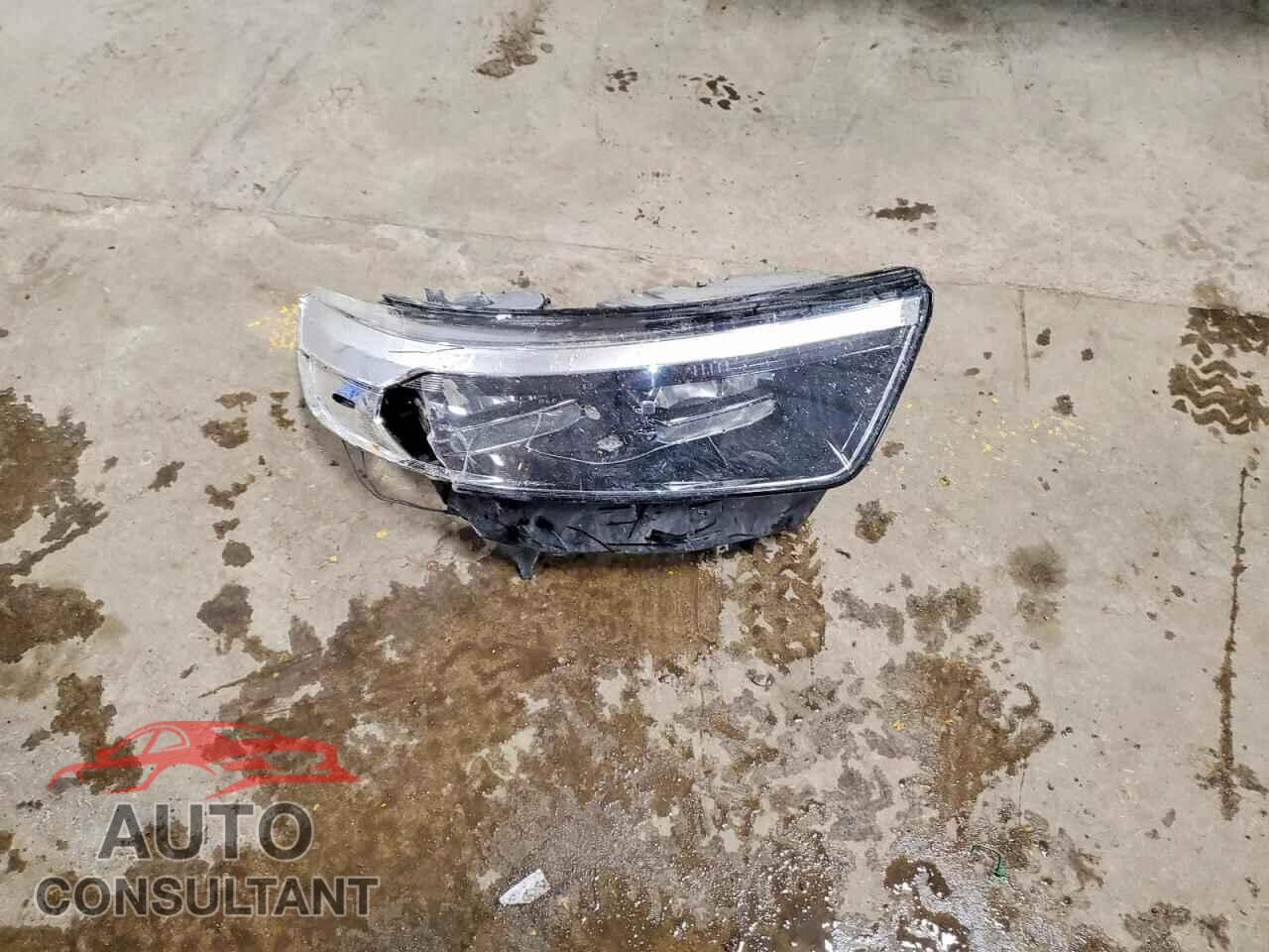 FORD EXPLORER 2023 - 1FMSK8BH0PGA17785