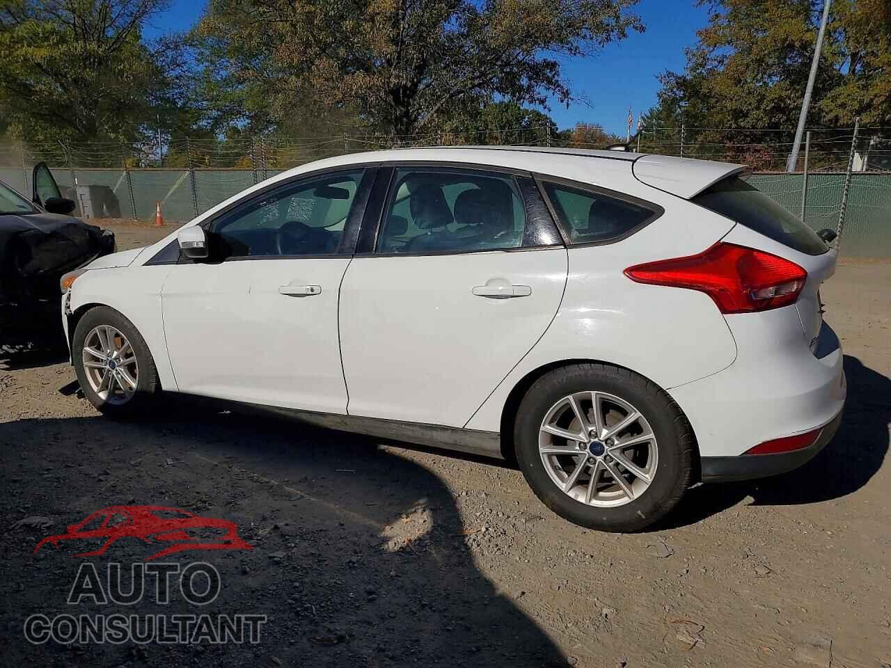 FORD FOCUS 2016 - 1FADP3K23GL301888