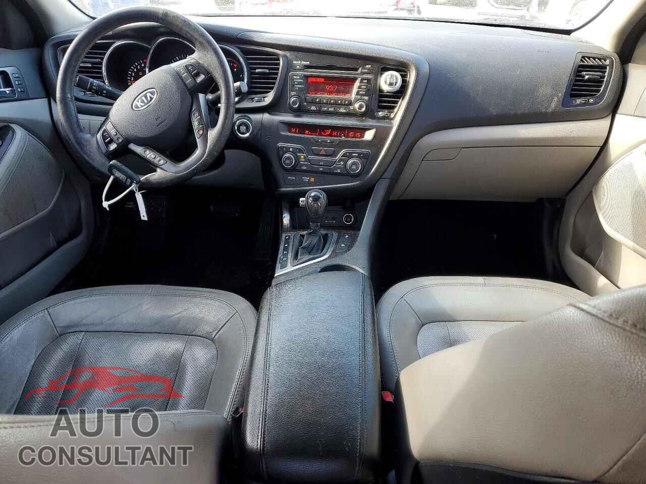 KIA OPTIMA 2011 - KNAGN4A72B5118041