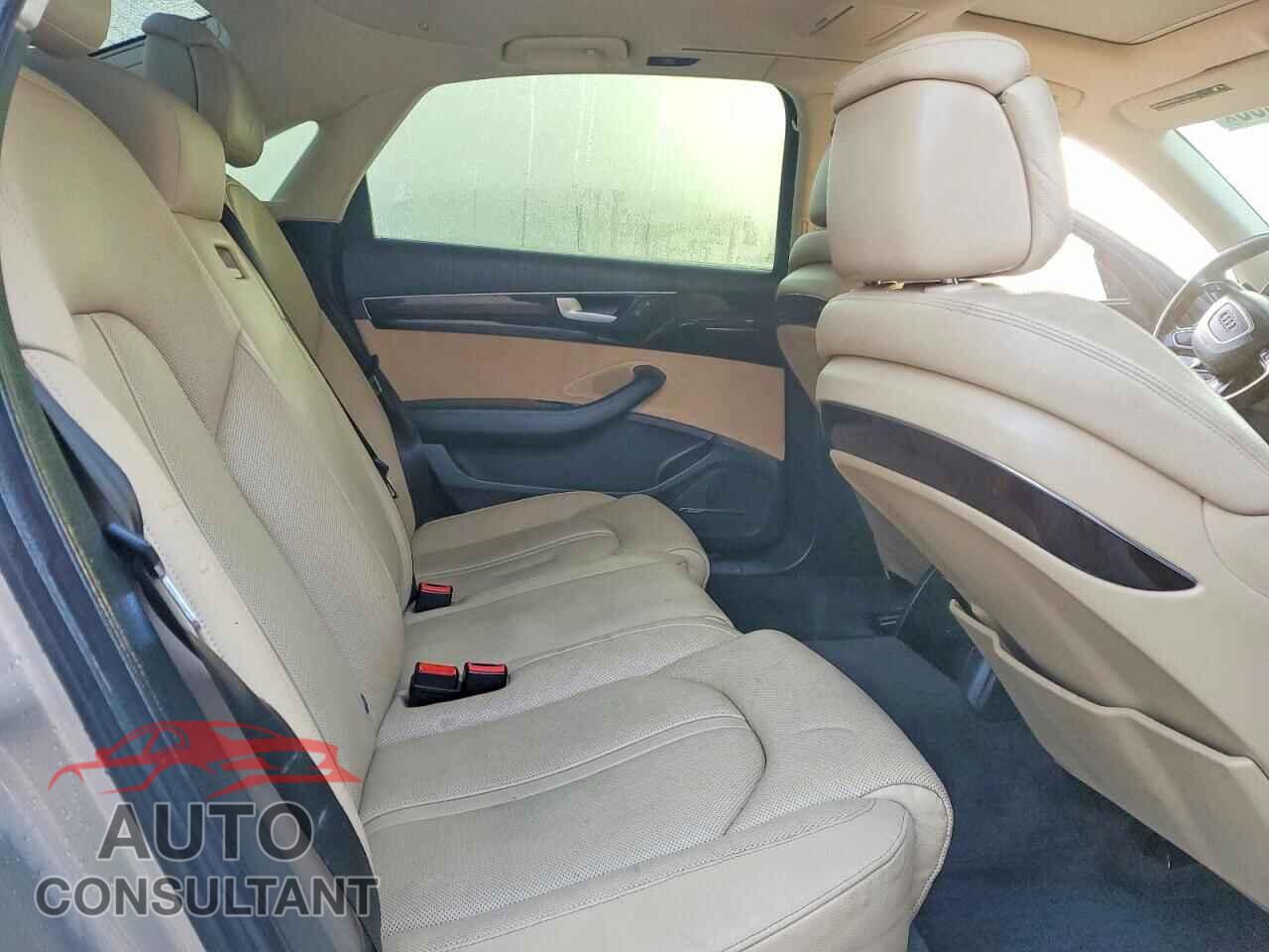 AUDI A8 2014 - WAUR2AFD2EN002941